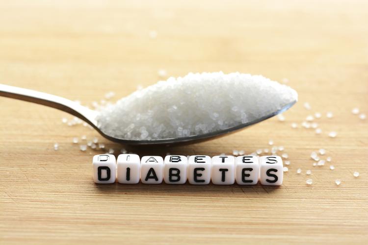 Os efeitos da combinação da dieta low-carb e jejum intermitente em pacientes pré-diabéticos